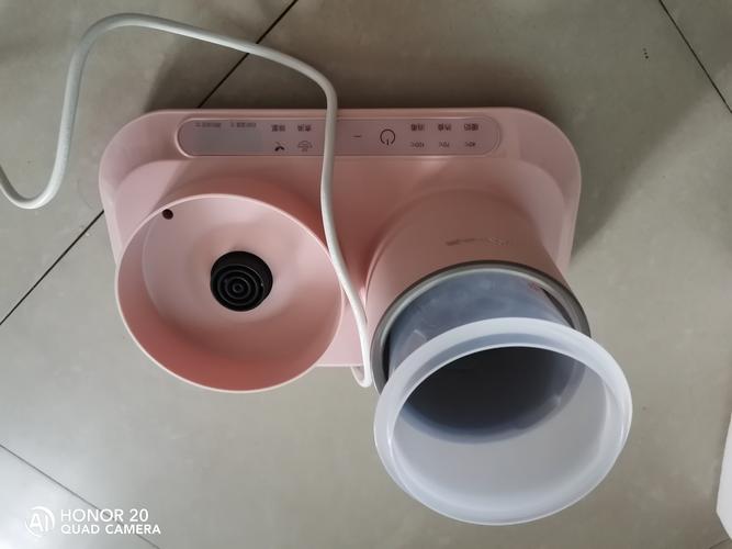 小熊調奶器好還是小白熊好,小熊恒溫調奶器二合一智能套裝功能更強大